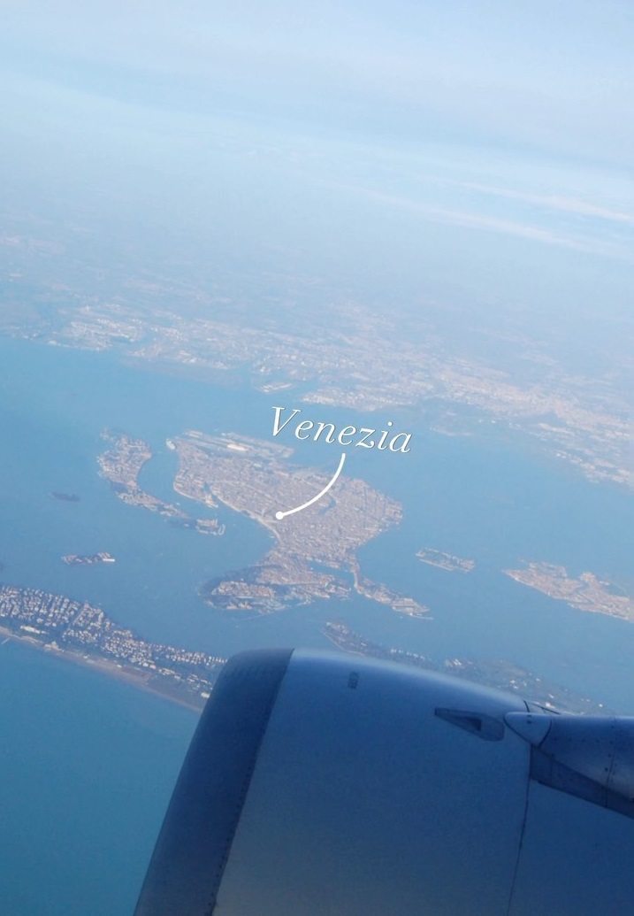 空から見ても美しいベネツィアは魚のような形